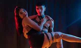 SeleneAndKyle live VR cam preview