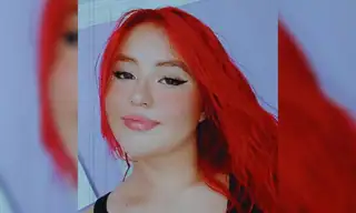 Mara_Watson live VR cam preview
