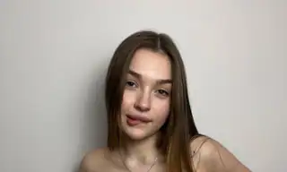 ArinaFilatovaa live VR cam preview