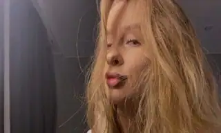 LizzieCucinella live VR cam preview