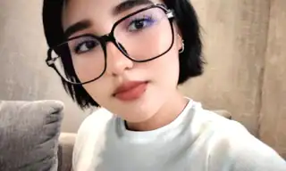 iam_eloisex live VR cam preview