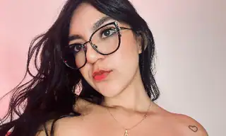 victoria_hokings live VR cam preview
