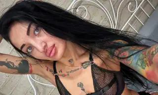Alivia__Succubus live VR cam preview