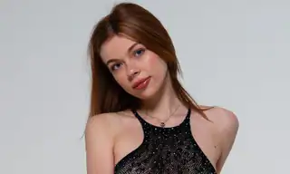 Lyalya live VR cam preview