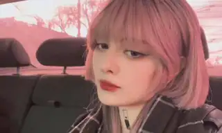 Ember_Lily live VR cam preview